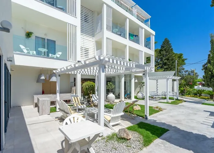 Lido Star فاليراكي