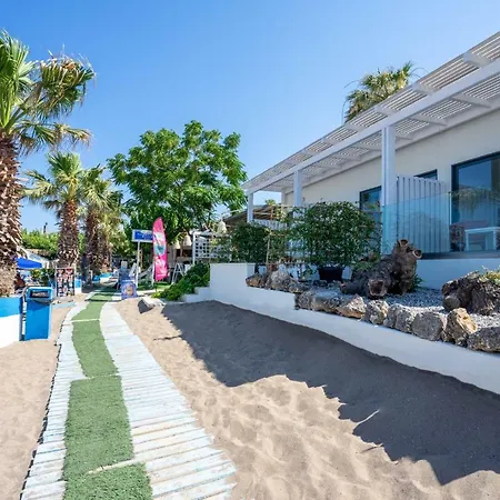 Lido Star Szálloda 3*